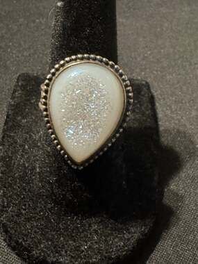 Vintage ASC 925 White Druzy Quartz Ornate Bezel Setting Size 6.5